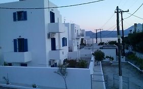 Eleni Apartments
